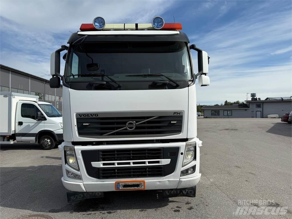 Volvo FH540 6x2 훅 리프트 트럭