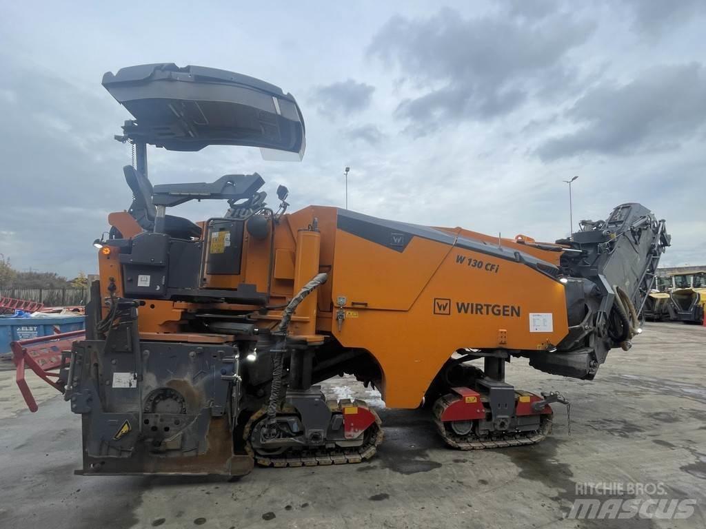 Wirtgen W 130 CFI 아스팔트 콜드 밀링 기계