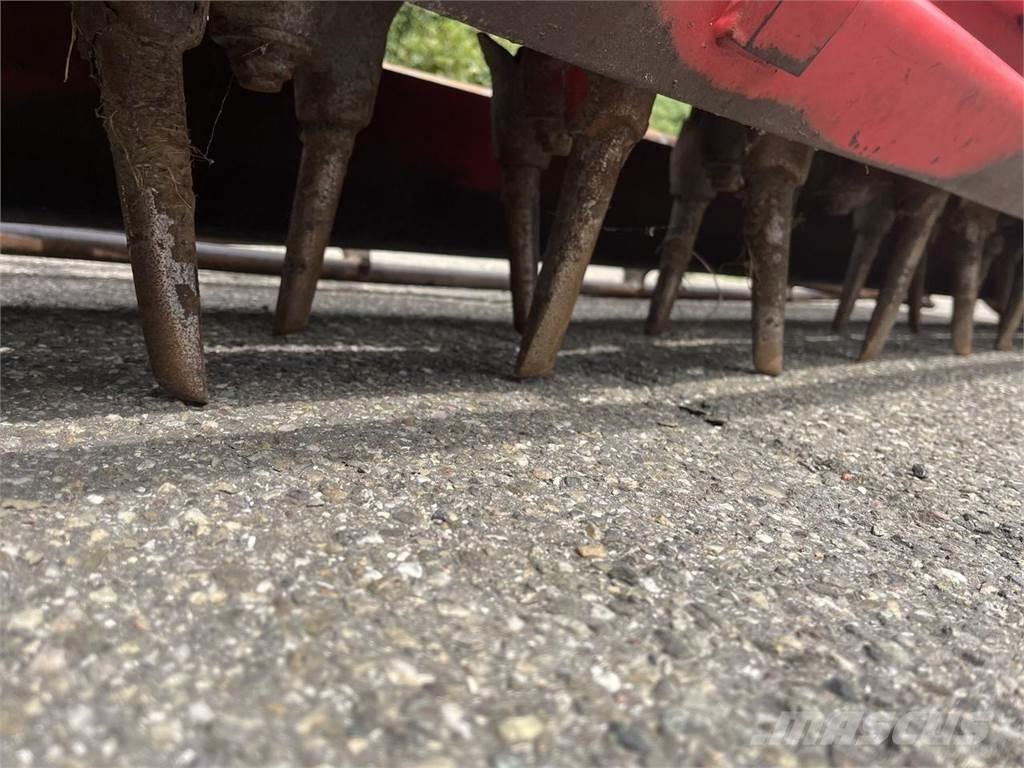 Lely 300-22 파워 하로우 및 로토틸러(회전 경운기)