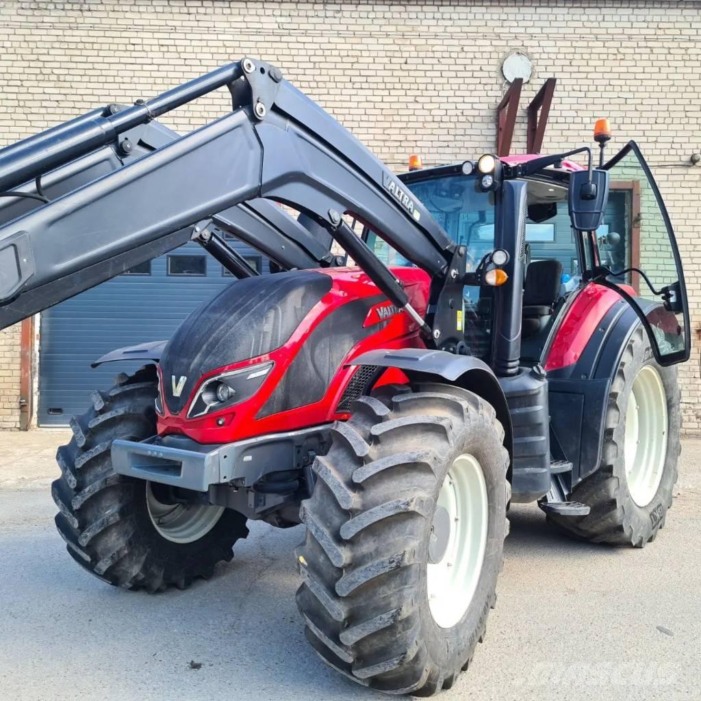 Valtra T 174 트랙터