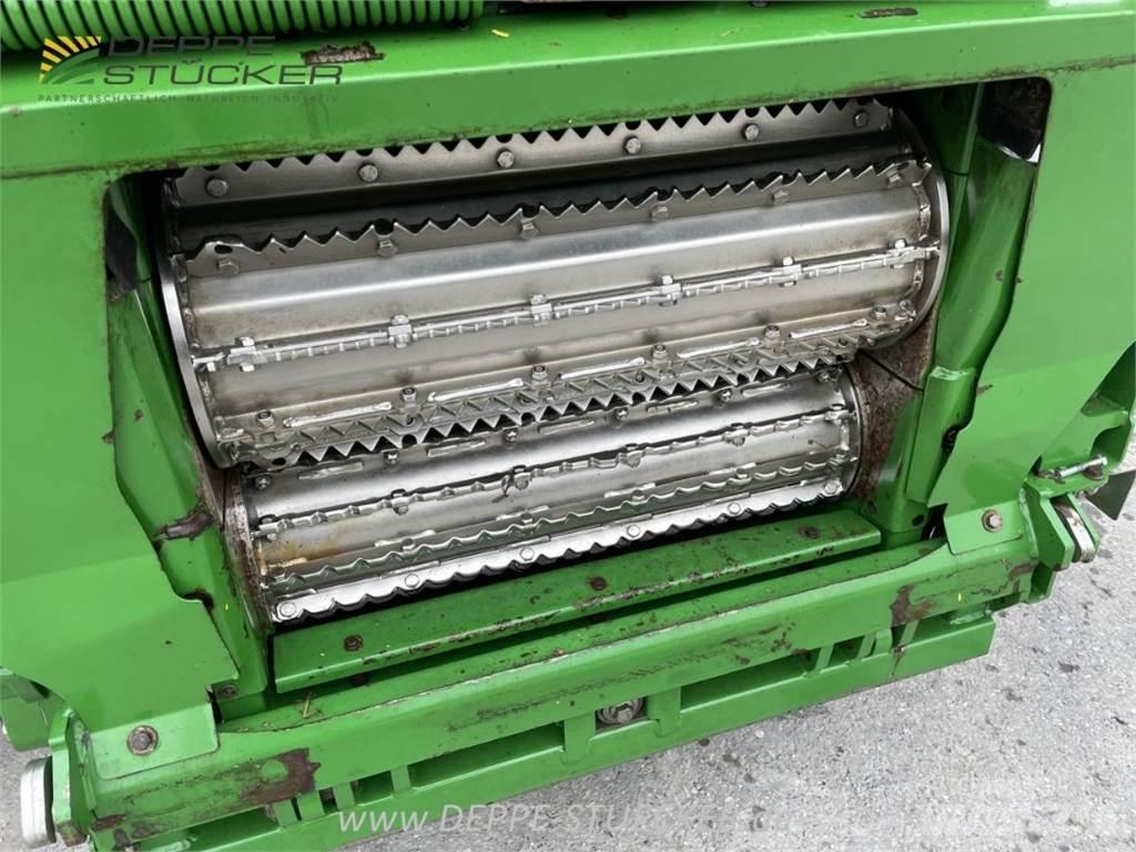 John Deere 9700i 목초 수확기