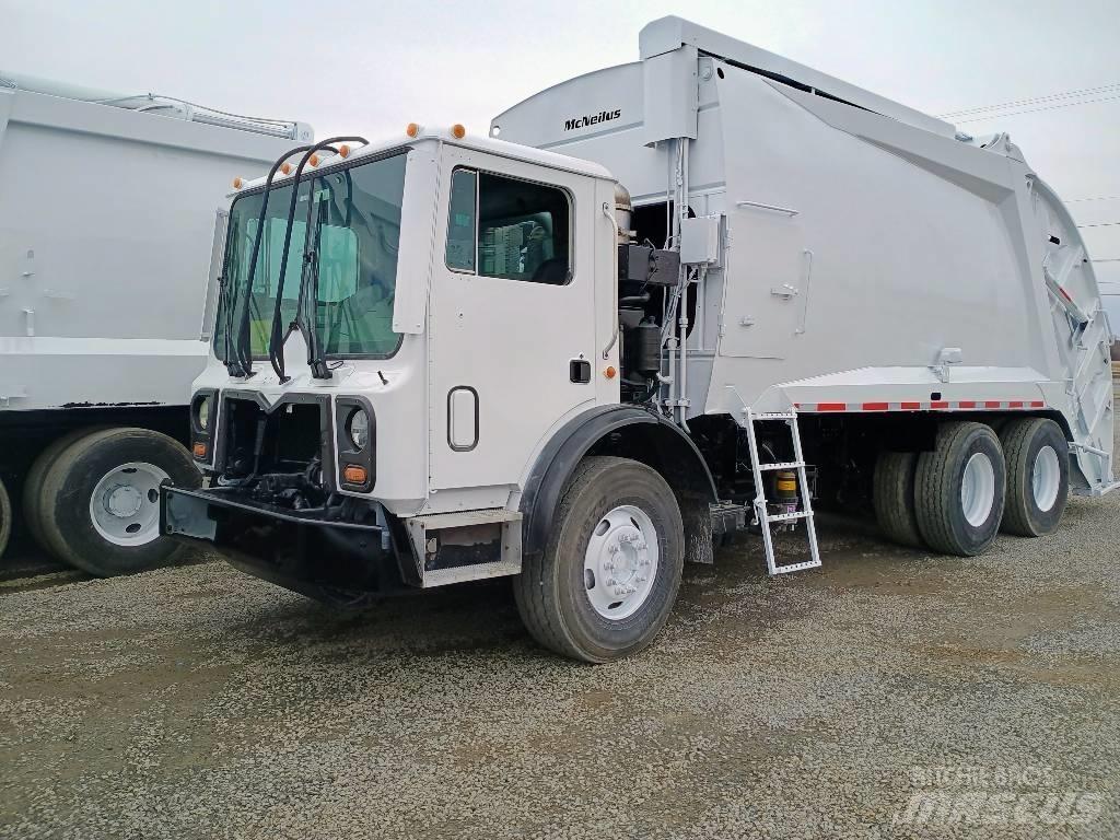 Mack MRU613 폐기물 수거 트럭