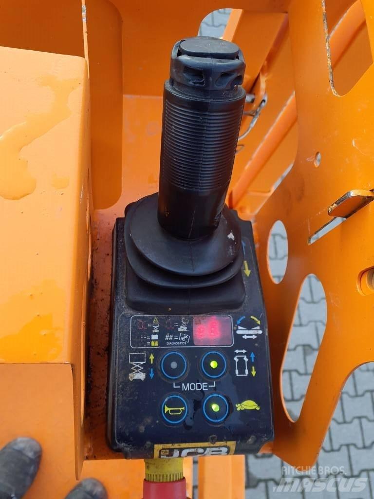JCB S2032E (02304) 가위형 리프트