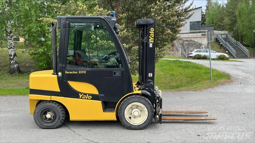Yale GDP 35 VX 디젤 지게차