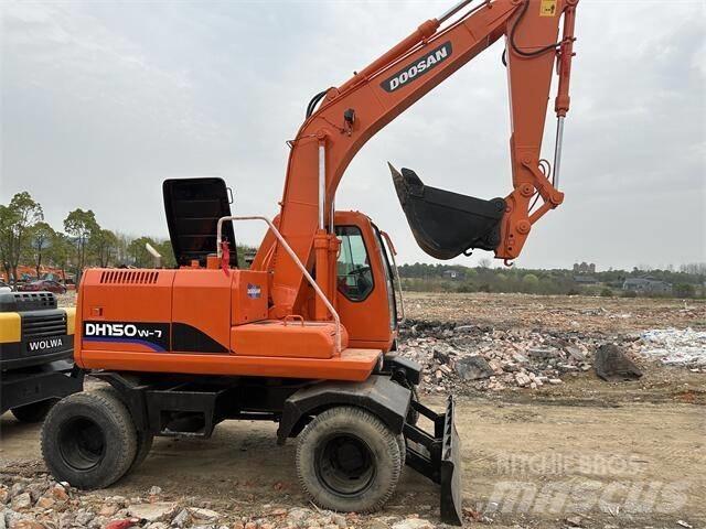 Doosan DH150W  휠 굴삭기