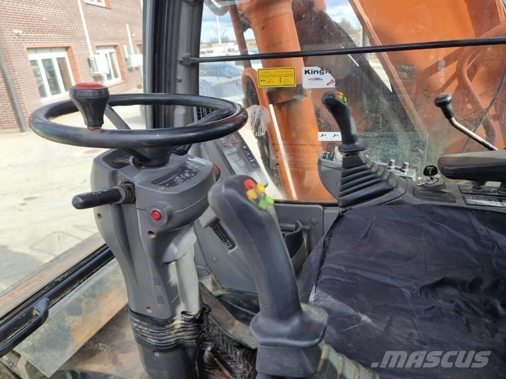 Hitachi ZX 160 W  휠 굴삭기