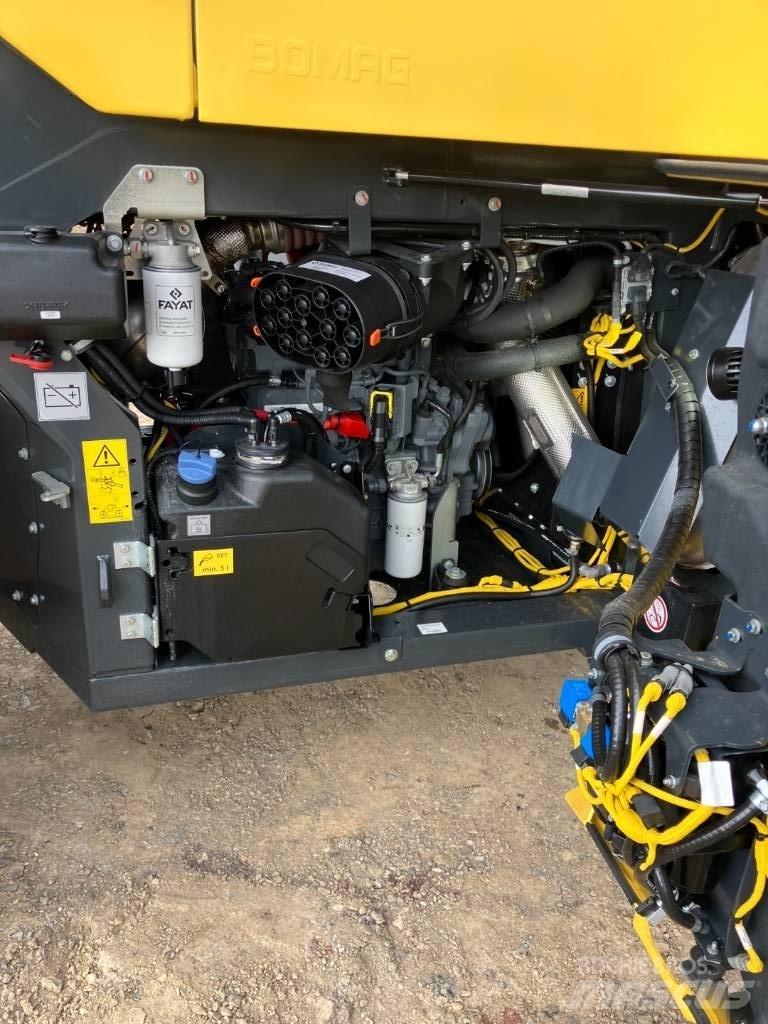 Bomag BW 174 APO-4v 트윈 드럼 롤러