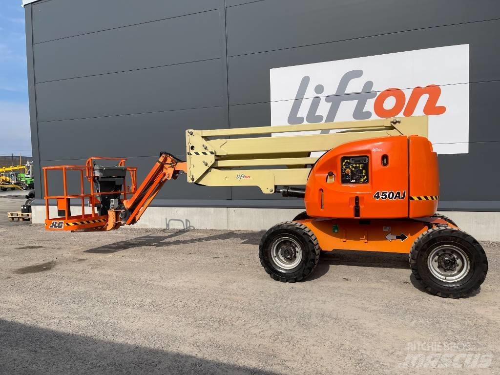 JLG 450 AJ Bomlift 관절형 전동이동 리프트