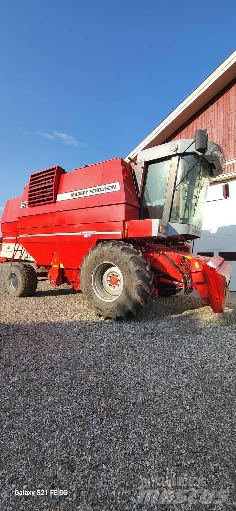 Massey Ferguson 36 콤바인 수확기