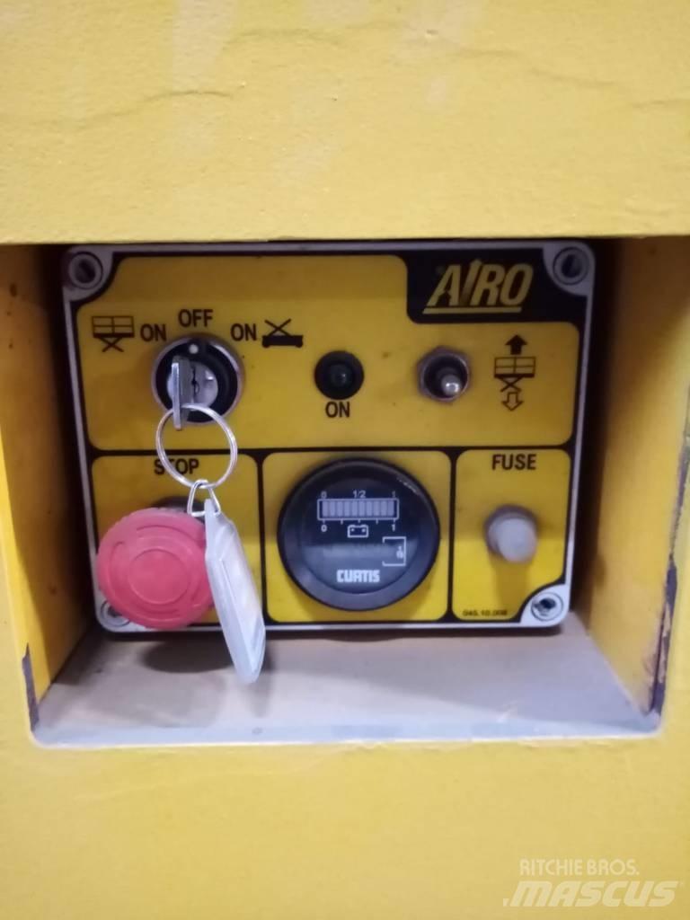 Airo X 14 EW 가위형 리프트