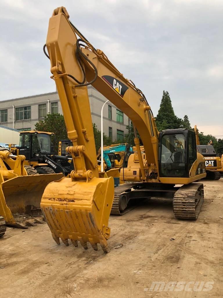 CAT 320CL 대형 굴삭기 29톤 이상