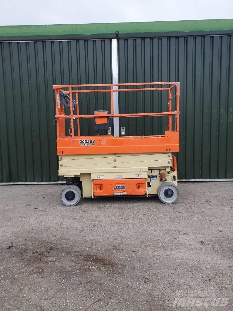 JLG 2032 ES 가위형 리프트