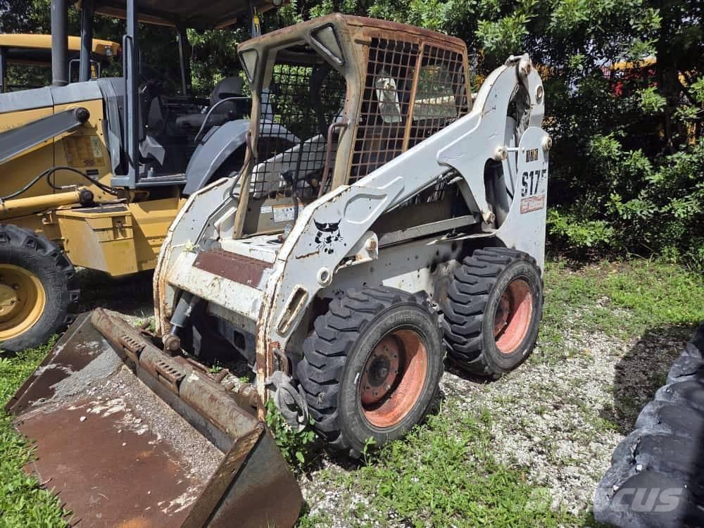 Bobcat S 175  스키드로더