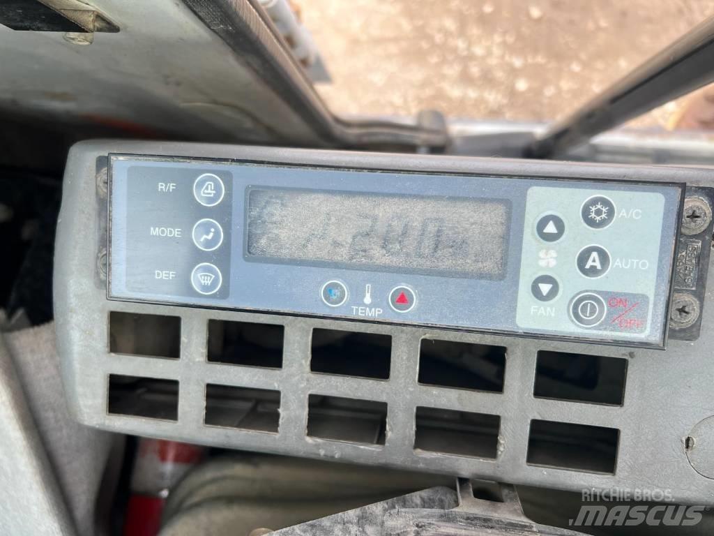Kobelco SK 200-6 E 대형 굴삭기 29톤 이상