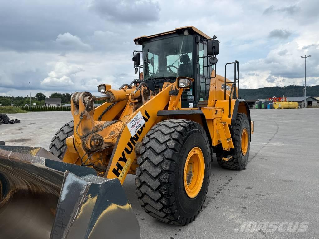 Hyundai HL 960  휠로우더