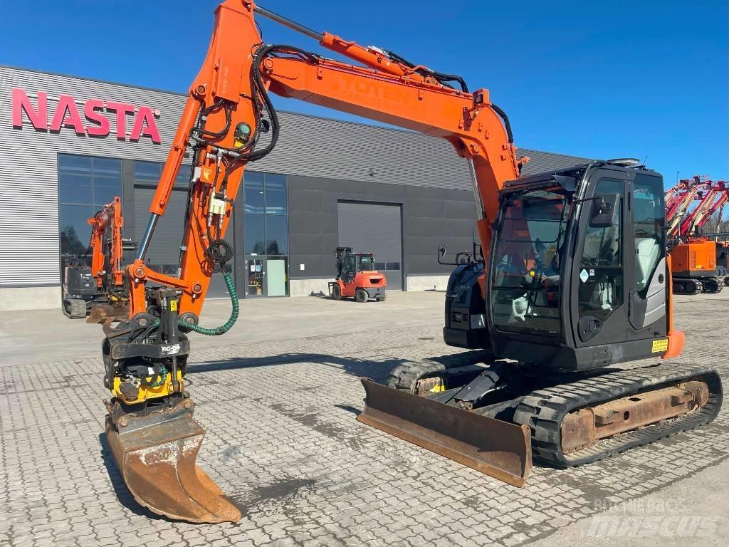 Hitachi ZX 85 US-6 중형굴삭기 7톤-28톤