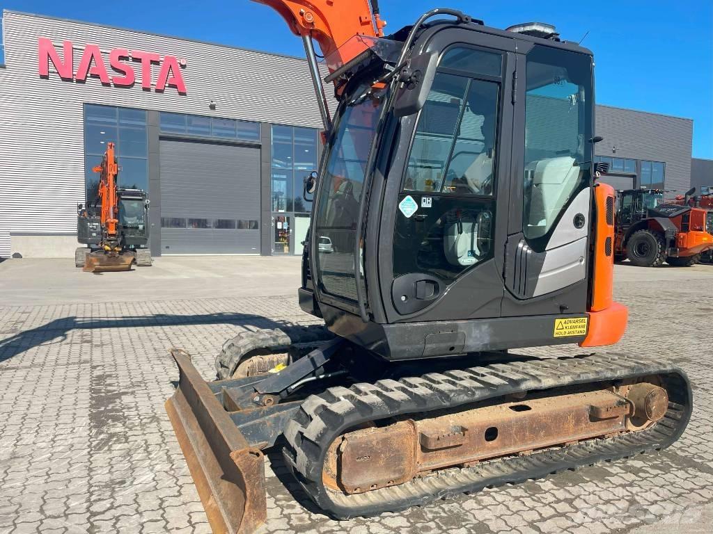 Hitachi ZX 85 US-6 중형굴삭기 7톤-28톤