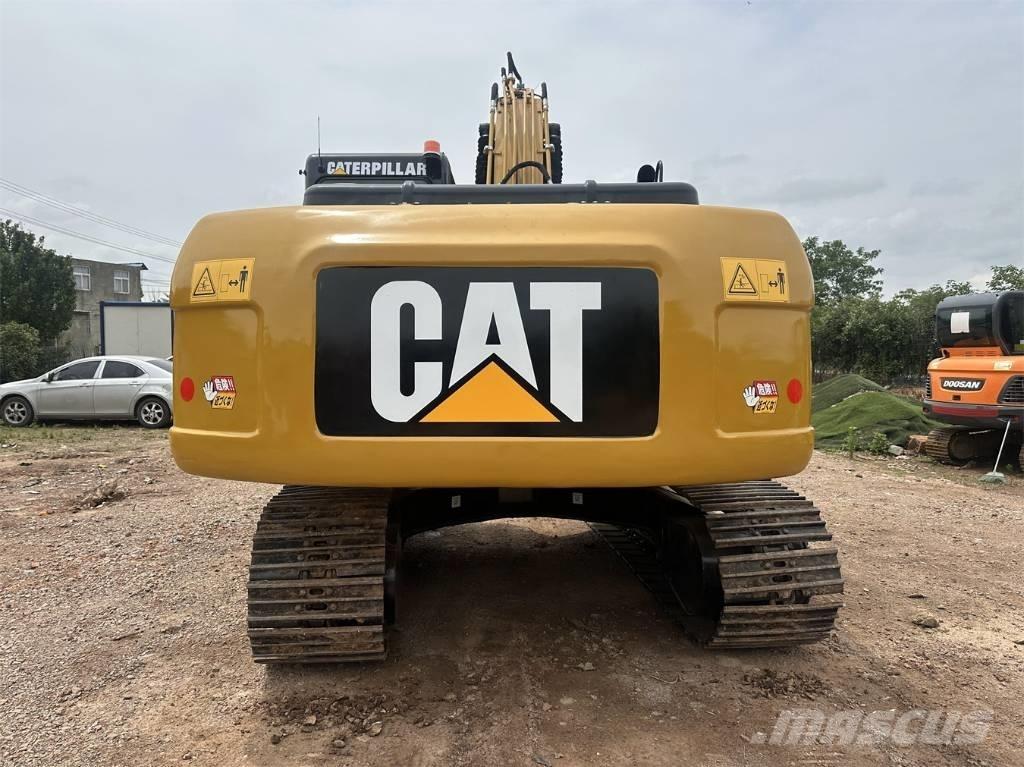CAT 320 D 대형 굴삭기 29톤 이상