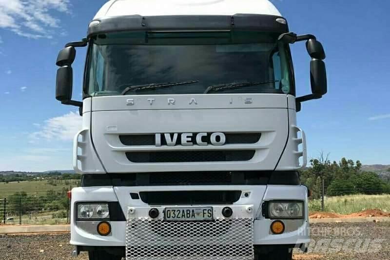 Iveco 400 기타 트럭