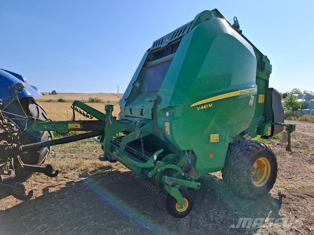 John Deere V461M 원형 곤포기