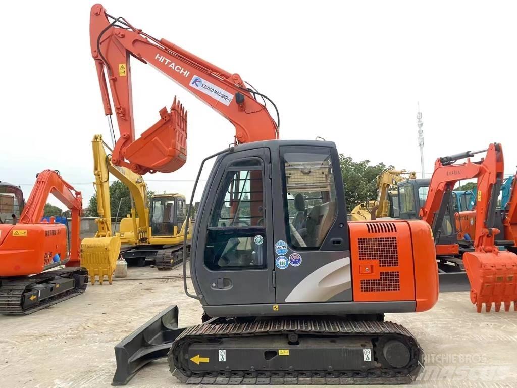 Hitachi ZX 60 소형 굴삭기 7톤 미만