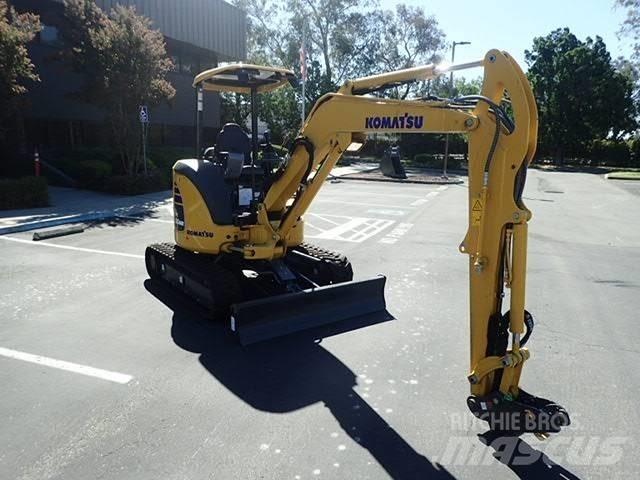 Komatsu PC35MR-5 소형 굴삭기 7톤 미만