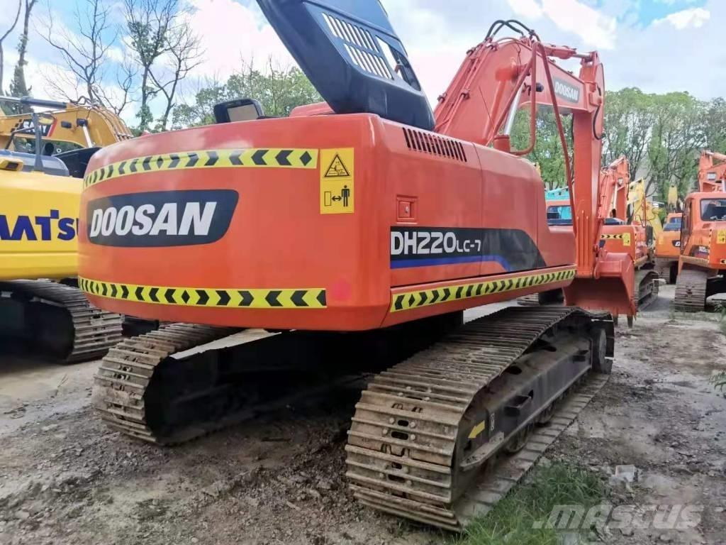 Doosan DH 220 LC-7 대형 굴삭기 29톤 이상
