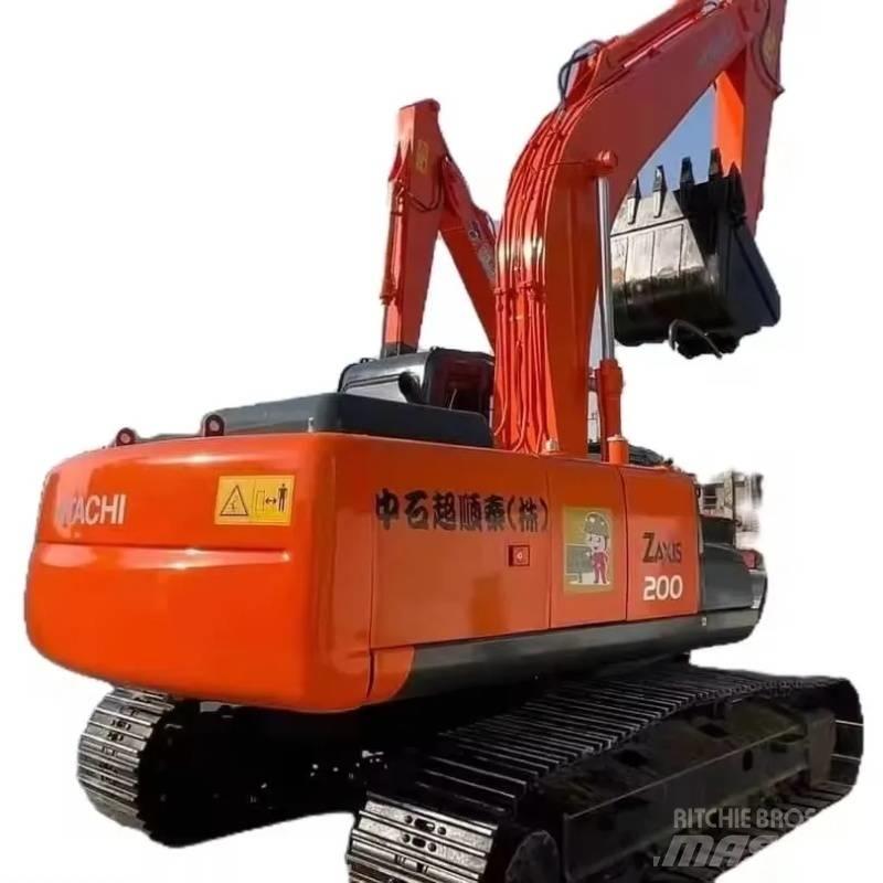 Hitachi ZX 200 대형 굴삭기 29톤 이상