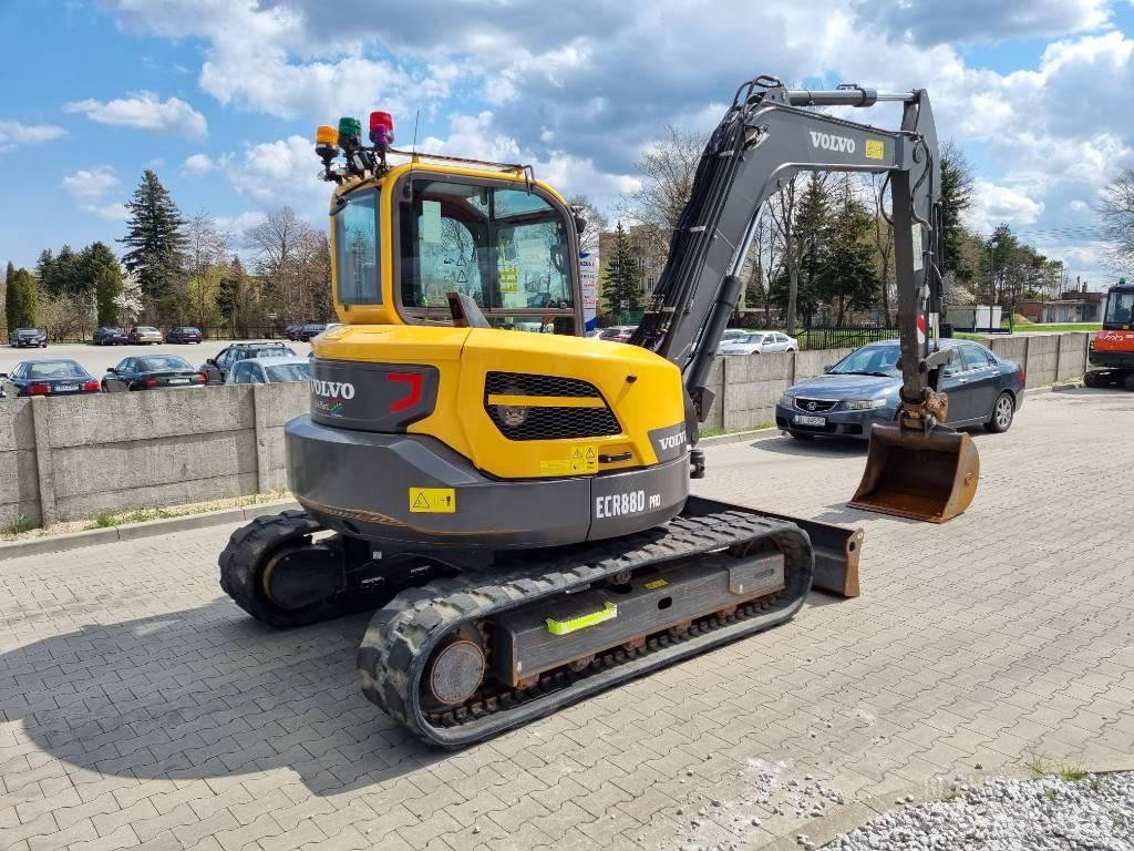 Volvo ECR 88 D 중형굴삭기 7톤-28톤