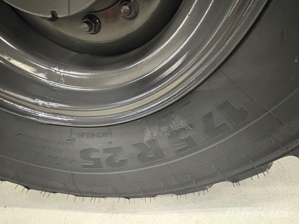 CASE 421 G  휠로우더