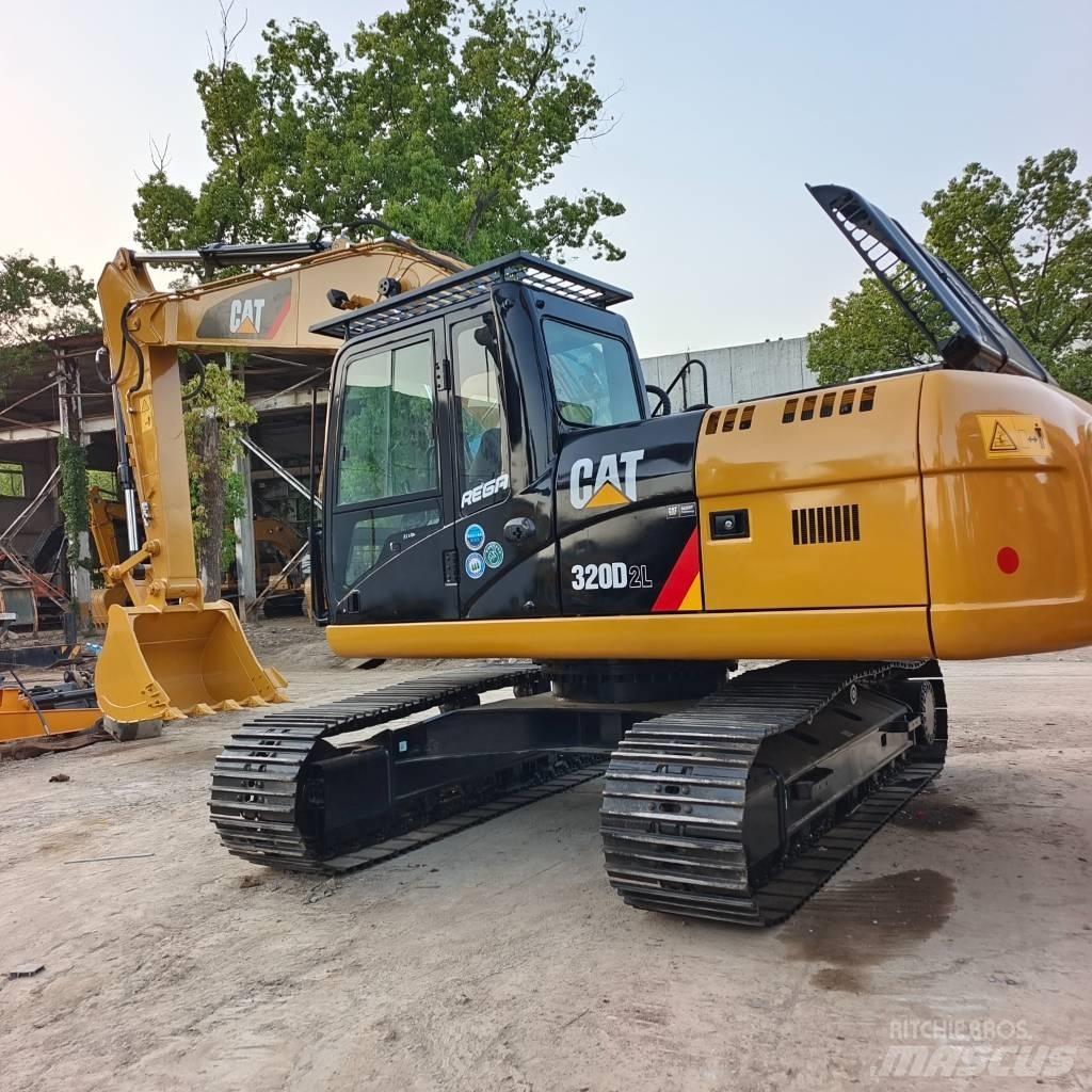 CAT 320D 대형 굴삭기 29톤 이상