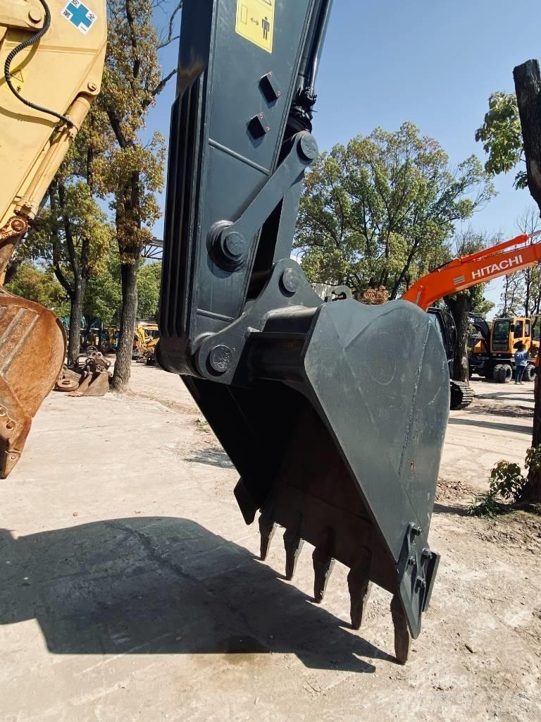 Volvo EC210DL 대형 굴삭기 29톤 이상