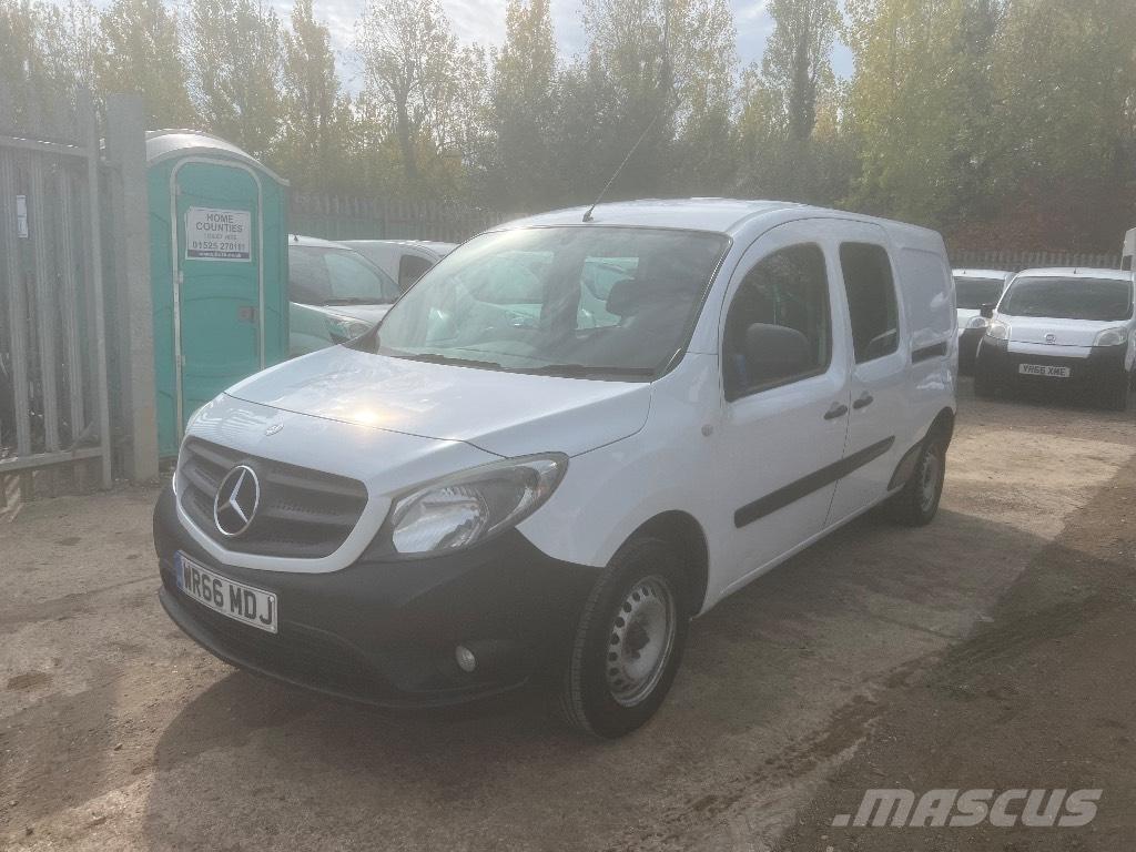 Mercedes-Benz Citan 패널 화물차