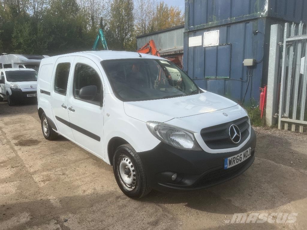 Mercedes-Benz Citan 패널 화물차
