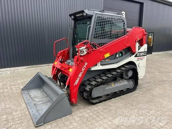 Takeuchi TL10v-2 궤도식 로우더