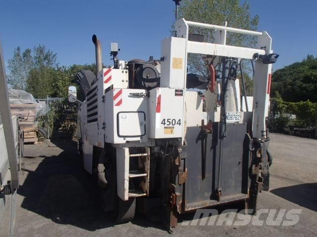 Wirtgen W 1200 F 아스팔트 콜드 밀링 기계