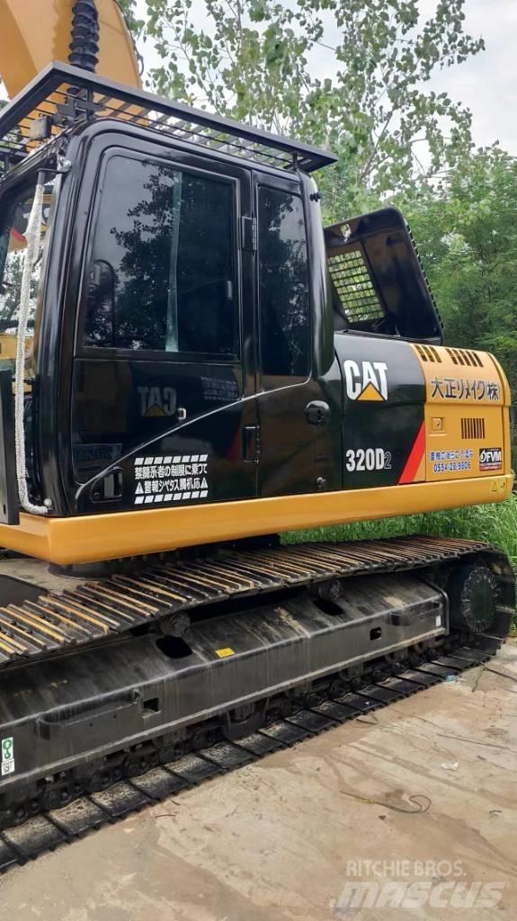 CAT 320D2 대형 굴삭기 29톤 이상