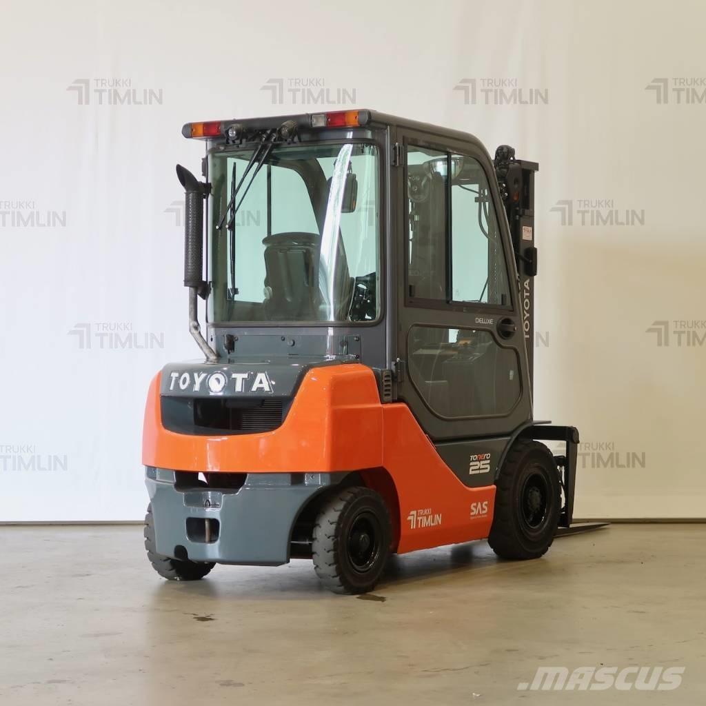 Toyota 52-8FDF25 디젤 지게차
