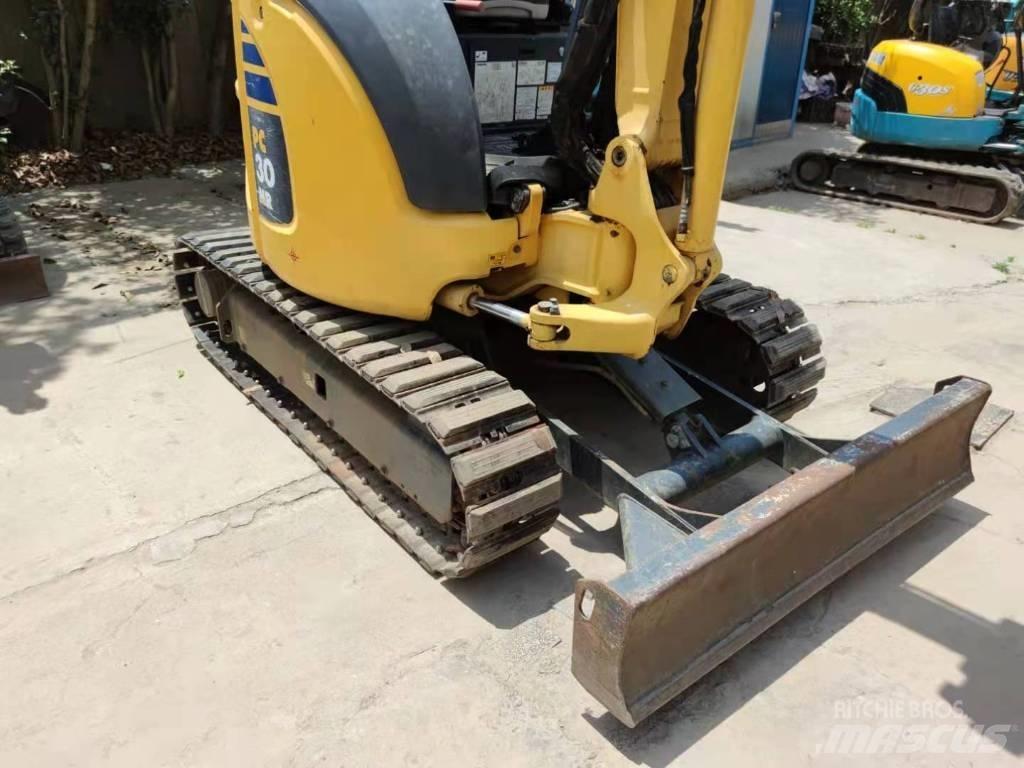 Komatsu PC 20 소형 굴삭기 7톤 미만