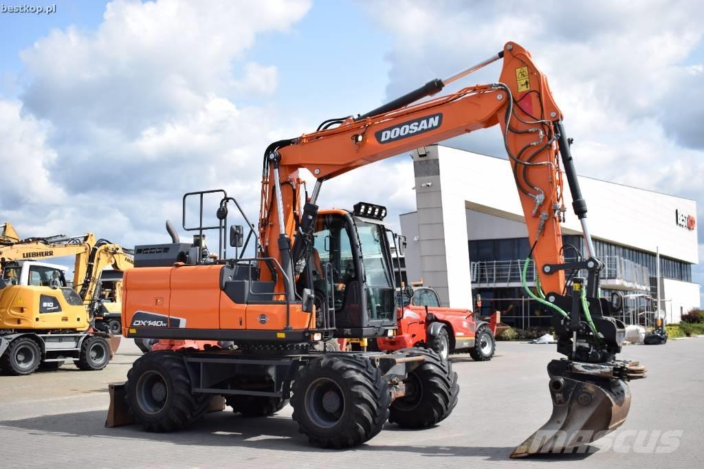 Doosan DX 140 W-5  휠 굴삭기