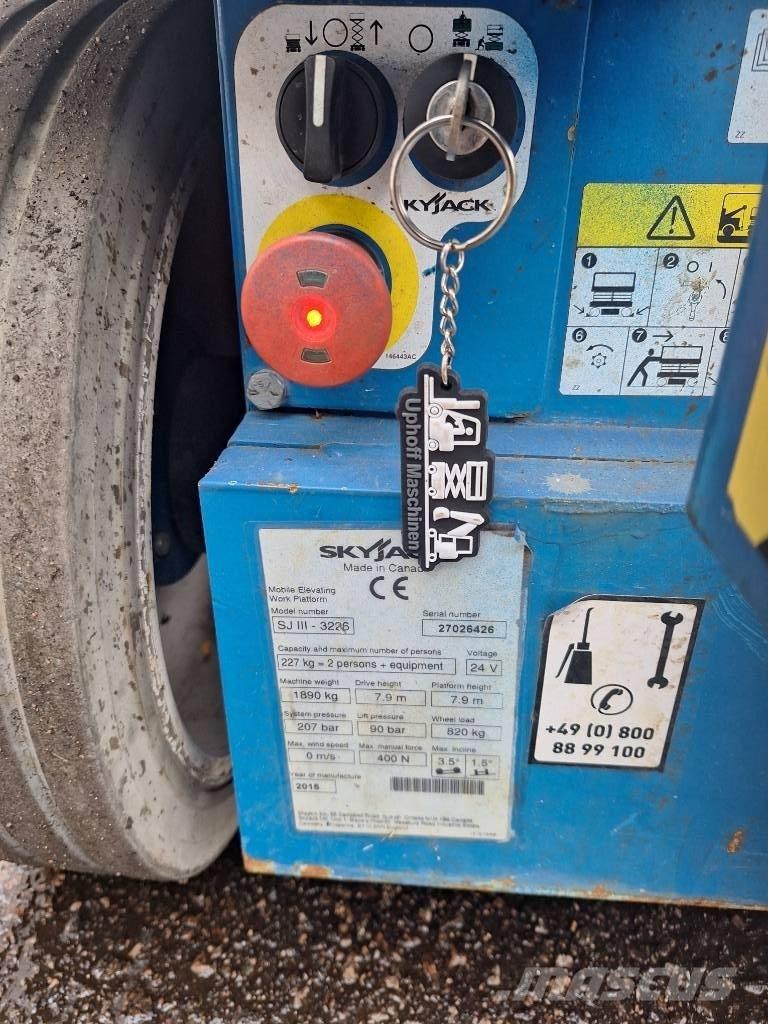 SkyJack SJ 3226 가위형 리프트