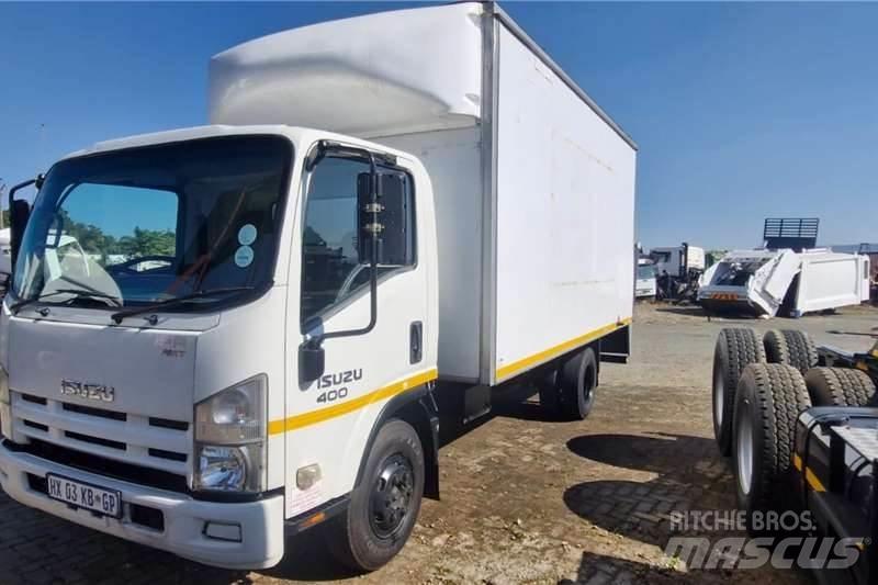 Isuzu NPR 400 기타 트럭