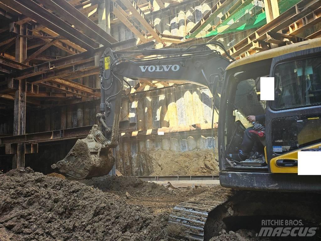 Hyundai ECR145C 중형굴삭기 7톤-28톤