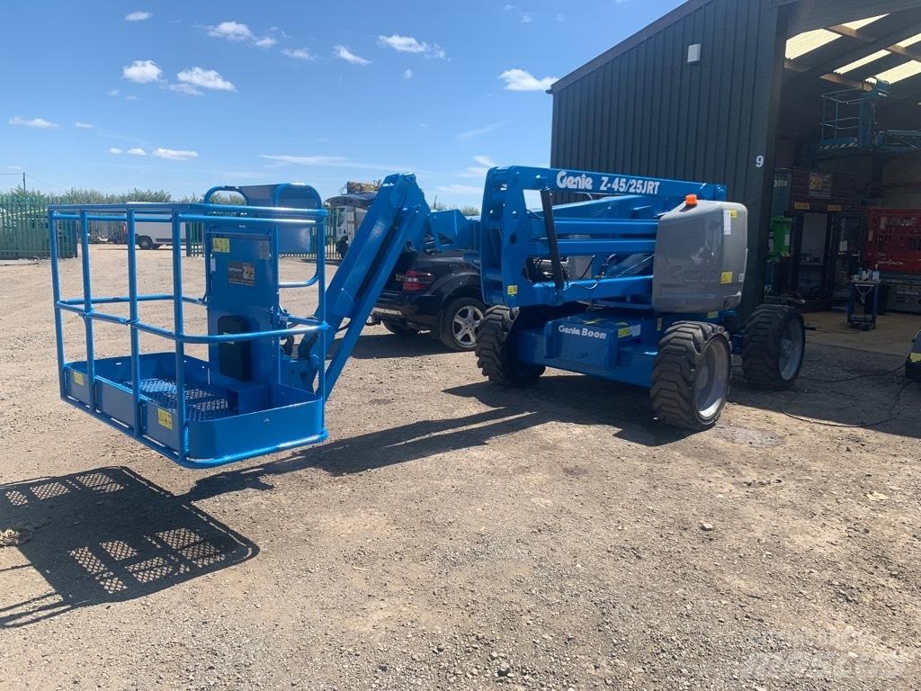 Genie Z 45/25 J RT 관절형 전동이동 리프트