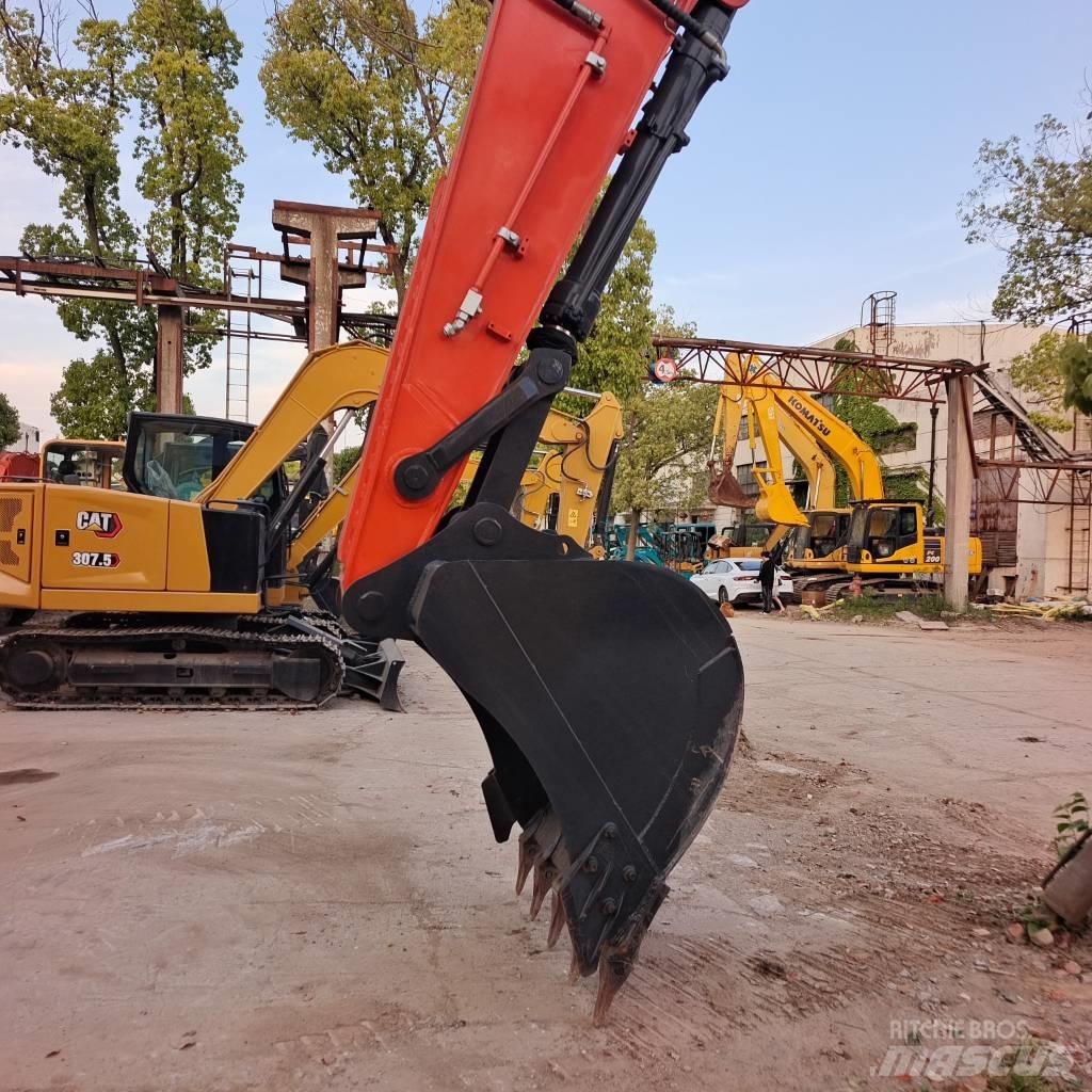 Doosan DX 300 LC 대형 굴삭기 29톤 이상