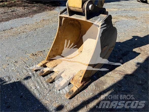 CAT 320GC 대형 굴삭기 29톤 이상