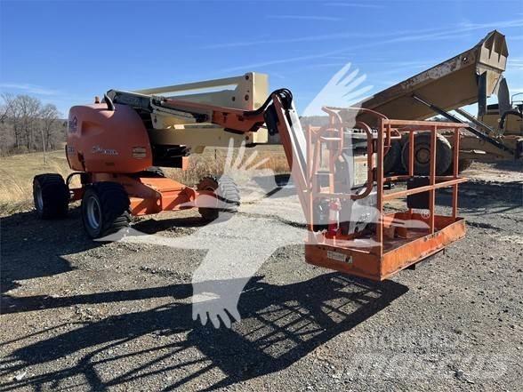 JLG 450AJ 관절형 전동이동 리프트