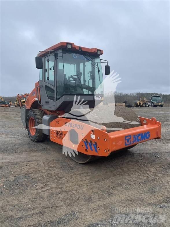 XCMG CV83PDU 싱글 드럼 롤러