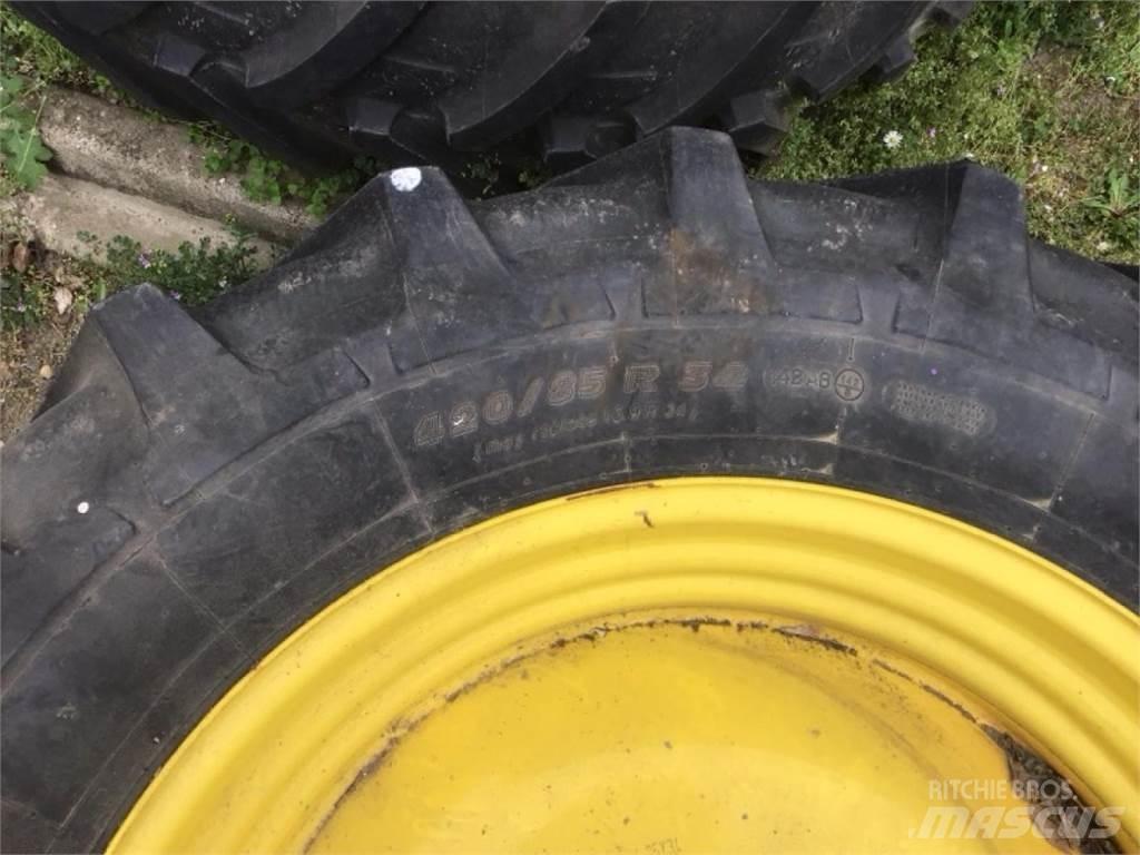Michelin 420/85R34 타이어, 휠 및 림