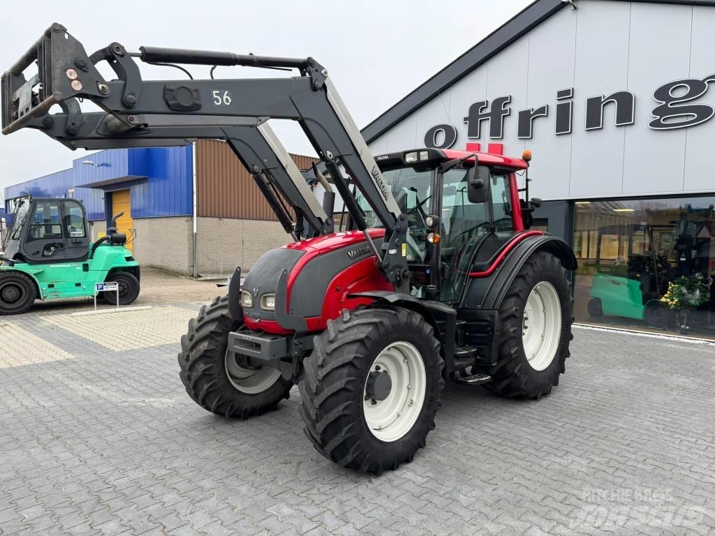 Valtra N 101 트랙터